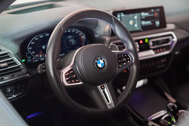 BMW X4 M40d / Rückfahrkamera / HeadUp / AHK