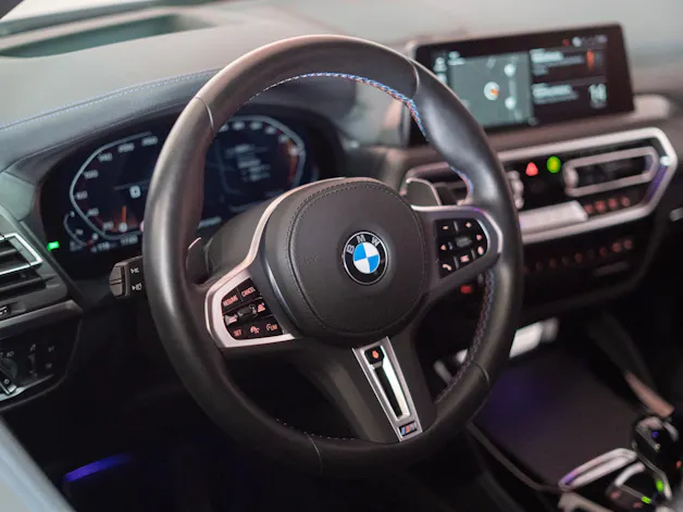 BMW X4 M40d / Rückfahrkamera / HeadUp / AHK