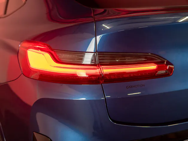 BMW X4 M40d / Rückfahrkamera / HeadUp / AHK