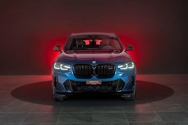 BMW X4 M40d / Rückfahrkamera / HeadUp / AHK