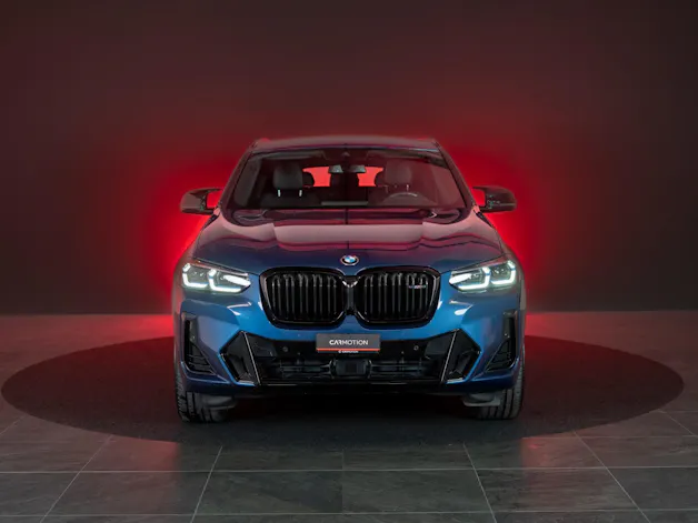 BMW X4 M40d / Rückfahrkamera / HeadUp / AHK
