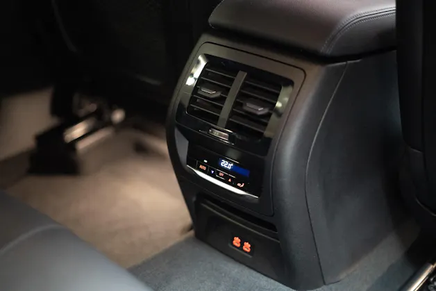 BMW X4 M40d / Rückfahrkamera / HeadUp / AHK