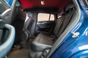 BMW X4 M40d / Rückfahrkamera / HeadUp / AHK