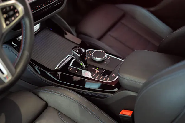BMW X4 M40d / Rückfahrkamera / HeadUp / AHK