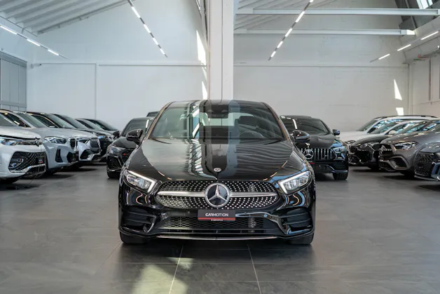 MERCEDES-BENZ A 200 AMG Line Limousine / Navi / Rückfahrkamera