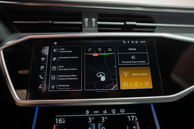 AUDI A7 Sportback 3.0 45 TDI quattro T-Tronic / S-Line / Glasdach / Rückfahrkamera