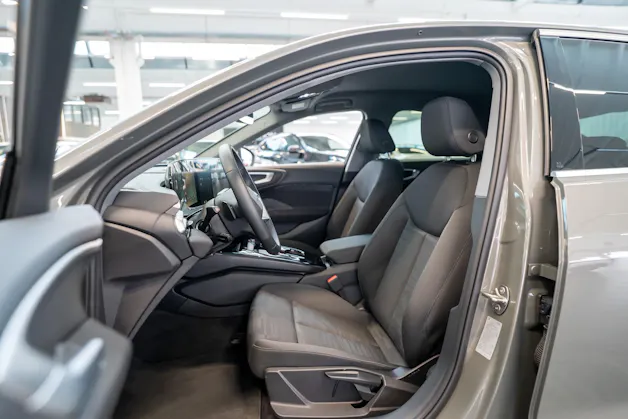 AUDI A5 Limousine S-Line TFSI S-Tronic / Rückfahrkamera / el.Heckklappe / AHK