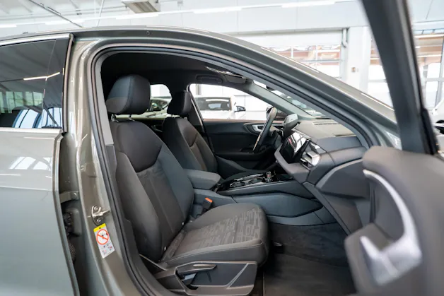 AUDI A5 Limousine S-Line TFSI S-Tronic / Rückfahrkamera / el.Heckklappe / AHK