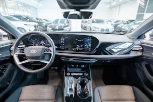 AUDI A5 Limousine S-Line TFSI S-Tronic / Rückfahrkamera / el.Heckklappe / AHK