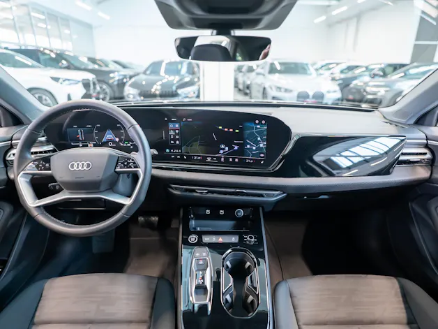 AUDI A5 Limousine S-Line TFSI S-Tronic / Rückfahrkamera / el.Heckklappe / AHK