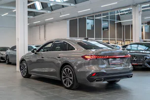 AUDI A5 Limousine S-Line TFSI S-Tronic / Rückfahrkamera / el.Heckklappe / AHK