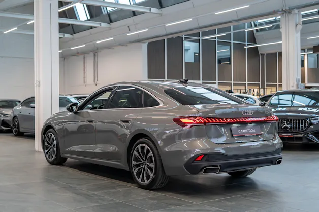 AUDI A5 Limousine S-Line TFSI S-Tronic / Rückfahrkamera / el.Heckklappe / AHK