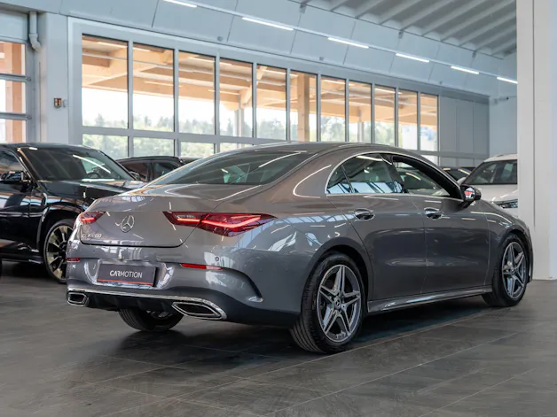 MERCEDES-BENZ CLA 200 AMG Line / Rückfahrkamera / Ambientebeleuchtung / Navi