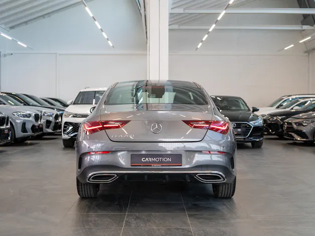 MERCEDES-BENZ CLA 200 AMG Line / Rückfahrkamera / Ambientebeleuchtung / Navi