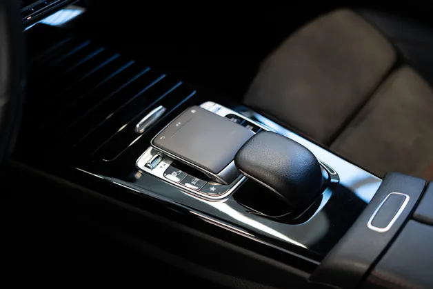 MERCEDES-BENZ A 180 AMG Line Limousine