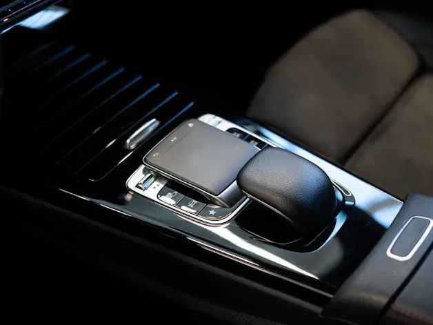 MERCEDES-BENZ A 180 AMG Line Limousine