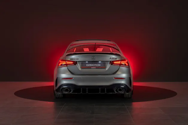 MERCEDES-BENZ A 35 AMG 4matic Limousine / CH-Fahrzeug / Panorama / el.Sitze