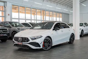 MERCEDES-BENZ A 35 AMG 4matic Limousine / Facelift / Performance Auspuff / Panorama