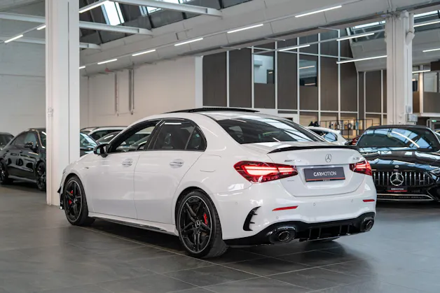 MERCEDES-BENZ A 35 AMG 4matic Limousine / Facelift / Performance Auspuff / Panorama