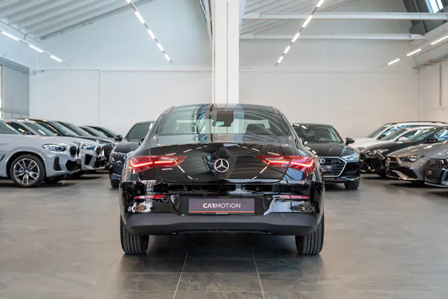 MERCEDES-BENZ CLA 180 Progressive / Facelift / Rückfahrkamera / Sitzheizung