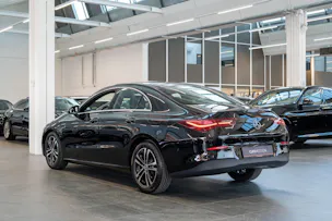 MERCEDES-BENZ CLA 180 Progressive / Facelift / Rückfahrkamera / Sitzheizung