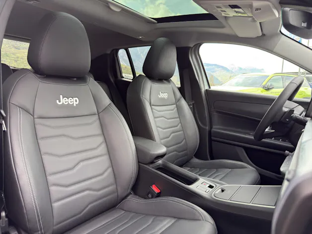 JEEP Avenger 1.2 Turbo MHEV Summit Sky