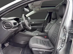 JEEP Avenger 1.2 Turbo MHEV Summit Sky