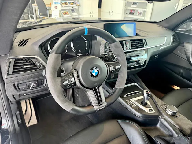 BMW M2 Competition Drivelogic