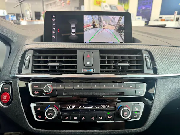 BMW M2 Competition Drivelogic