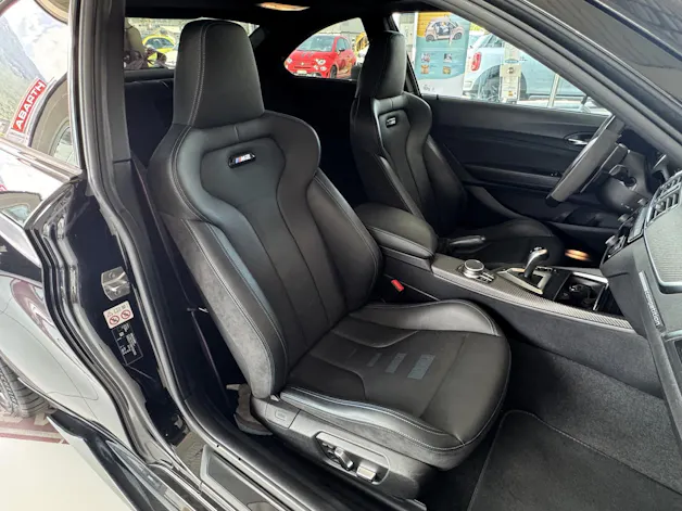 BMW M2 Competition Drivelogic