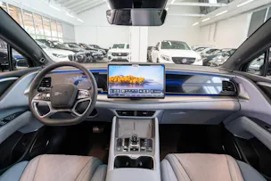 BYD Sealion 7 91,3 kWh Excellence AWD / Panoramadach / Head-Up Display / 360° Kamera