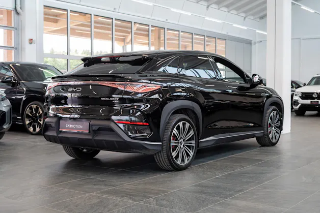 BYD Sealion 7 91,3 kWh Excellence AWD / Panoramadach / Head-Up Display / 360° Kamera