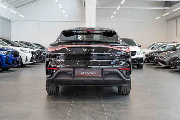 BYD Sealion 7 91,3 kWh Excellence AWD / Panoramadach / Head-Up Display / 360° Kamera