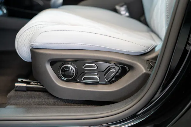 BYD Sealion 7 91,3 kWh Excellence AWD / Panoramadach / Head-Up Display / 360° Kamera