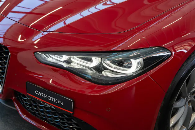 ALFA ROMEO Giulia 2.0 Q4 TI Edition / Memory Sitze / Voll-Leder / Navi