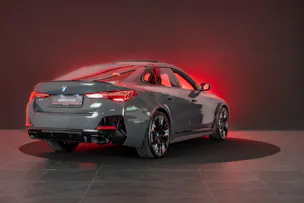 BMW M440i xDrive Gran Coupé M Sport Pro / Glasdach / 360°Kamera / el.Sitze