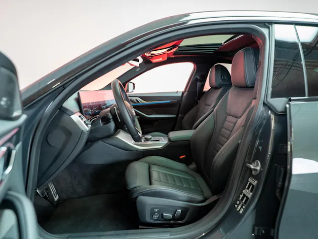 BMW M440i xDrive Gran Coupé M Sport Pro / Glasdach / 360°Kamera / el.Sitze