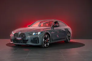 BMW M440i xDrive Gran Coupé M Sport Pro / Glasdach / 360°Kamera / el.Sitze