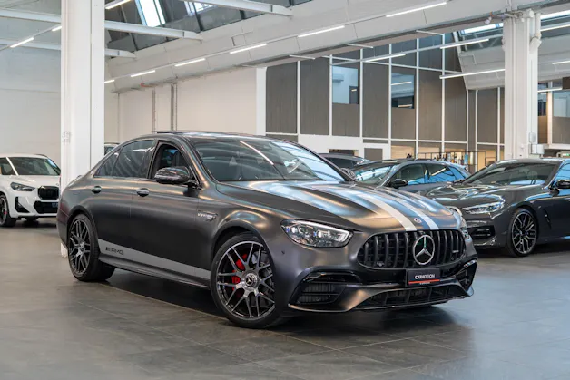 MERCEDES-BENZ E 63 S AMG 4matic+ / Final Edition 1 of 999 / Panorama-Schiebedach / Head-Up Display / Burmester