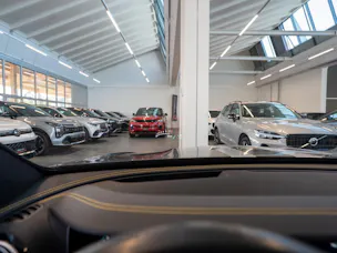 MERCEDES-BENZ E 63 S AMG 4matic+ / Final Edition 1 of 999 / Panorama-Schiebedach / Head-Up Display / Burmester