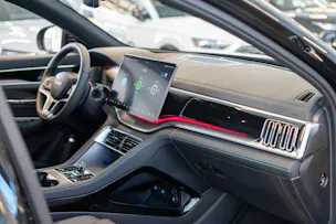 BYD Seal U DM-i Boost / Panorama / Head-Up Display / 360 Kamera