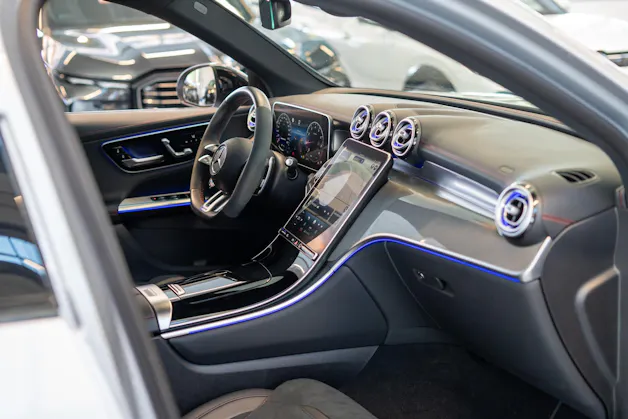 MERCEDES-BENZ GLC 43 AMG 4matic / Facelift / 360°Grad / Ambientebeleuchtung