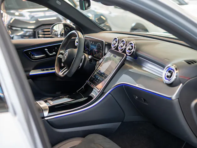 MERCEDES-BENZ GLC 43 AMG 4matic / Facelift / 360°Grad / Ambientebeleuchtung