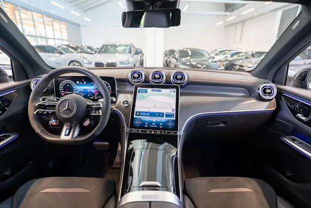 MERCEDES-BENZ GLC 43 AMG 4matic / Facelift / 360°Grad / Ambientebeleuchtung