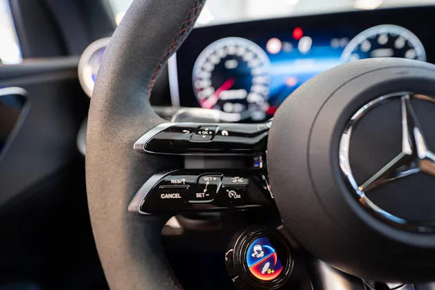 MERCEDES-BENZ GLC 43 AMG 4matic / Facelift / 360°Grad / Ambientebeleuchtung