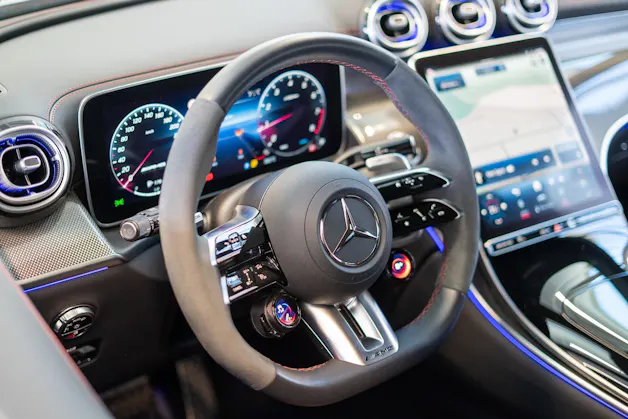 MERCEDES-BENZ GLC 43 AMG 4matic / Facelift / 360°Grad / Ambientebeleuchtung