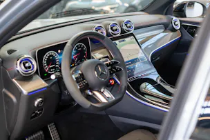 MERCEDES-BENZ GLC 43 AMG 4matic / Facelift / 360°Grad / Ambientebeleuchtung