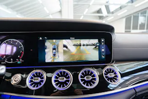 MERCEDES-BENZ AMG GT 63 S 4matic+ / Panorama-Schiebedach / Head-Up Display / Burmester