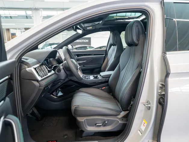 BYD Seal U DM-i Design AWD / Panorama / Head-Up Display / 360° Kamera