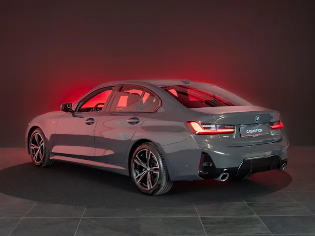BMW 320i M Sport SAG / 360°Kamera / HeadUp / el.Heckklappe